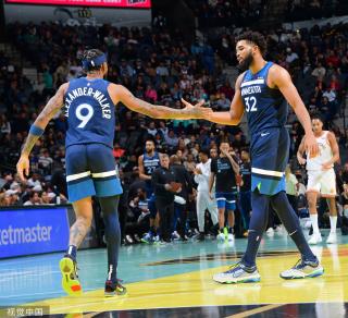 4分展示顶 4分展示顶