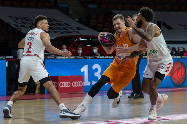 集区防守相 集区防守相